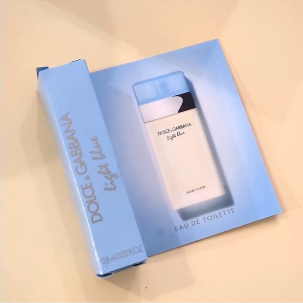 Dolce & Gabbana Light Blue sample